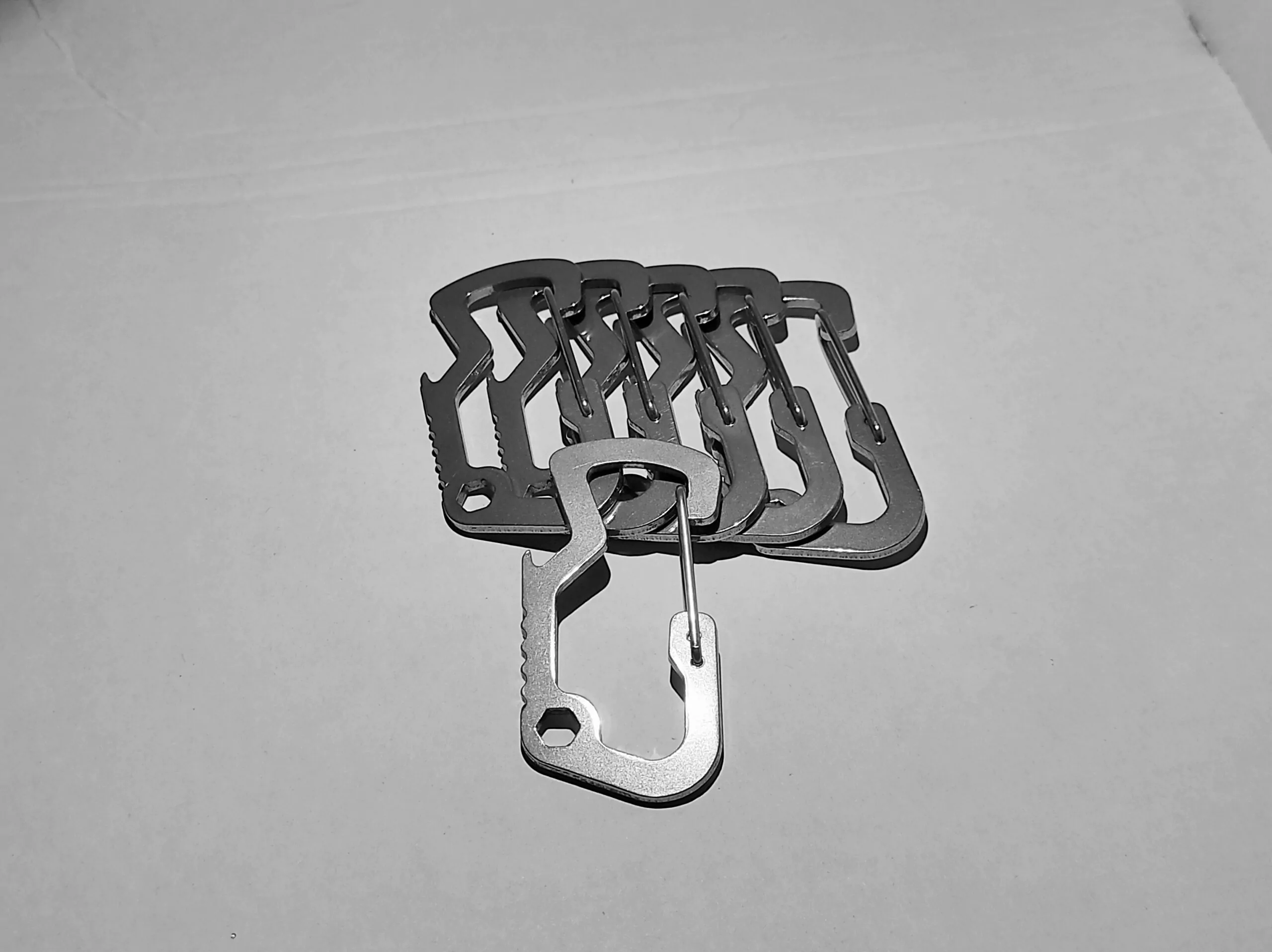 Карабiн Мультитул Munkees 3203 SS Multipurpose, Сталь, Карабін тактичний для спорядження. Кріплення молле, molle. Кріплення для військових чоловіків і хлопців. Тримач металевий. EDC Речі Для Щоденного Носіння