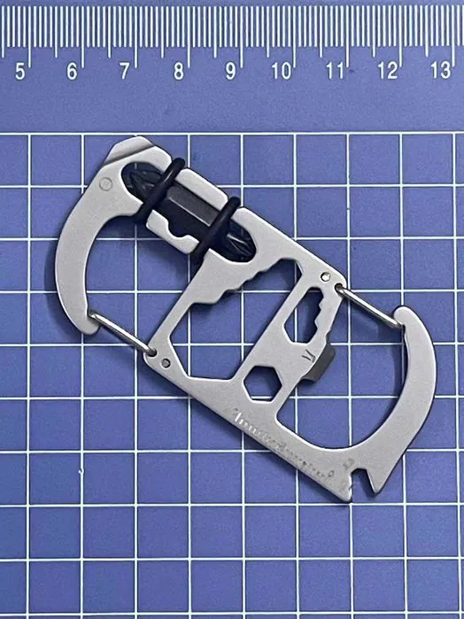 Компактний мультитул 6 в 1 для повсякденного використання