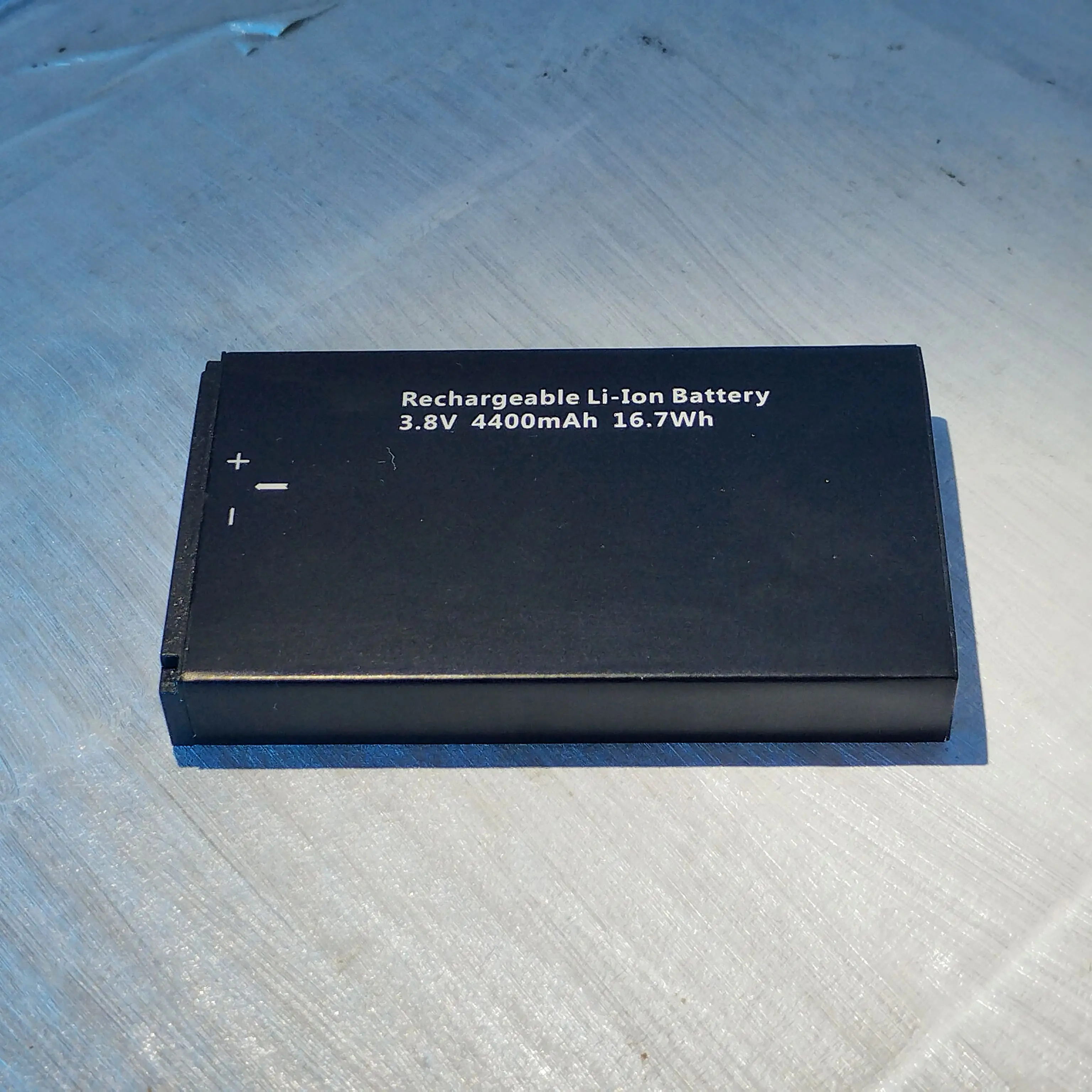 BMS-система захисту від перегріву та перезаряду батареї